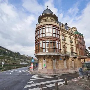 Apartamento Bio Exclusivo En Con De Plaza De Parking Posible Bilbao